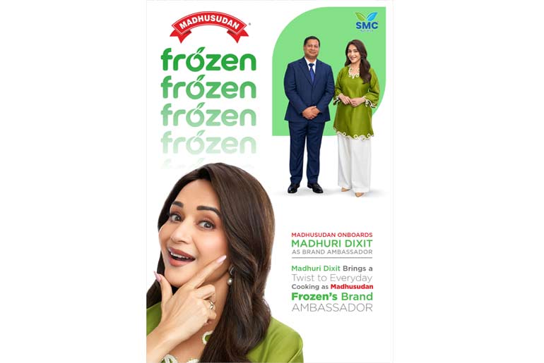 Madhuri_Dixit_-SM